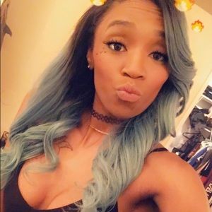 Meet your Posher, Victoria